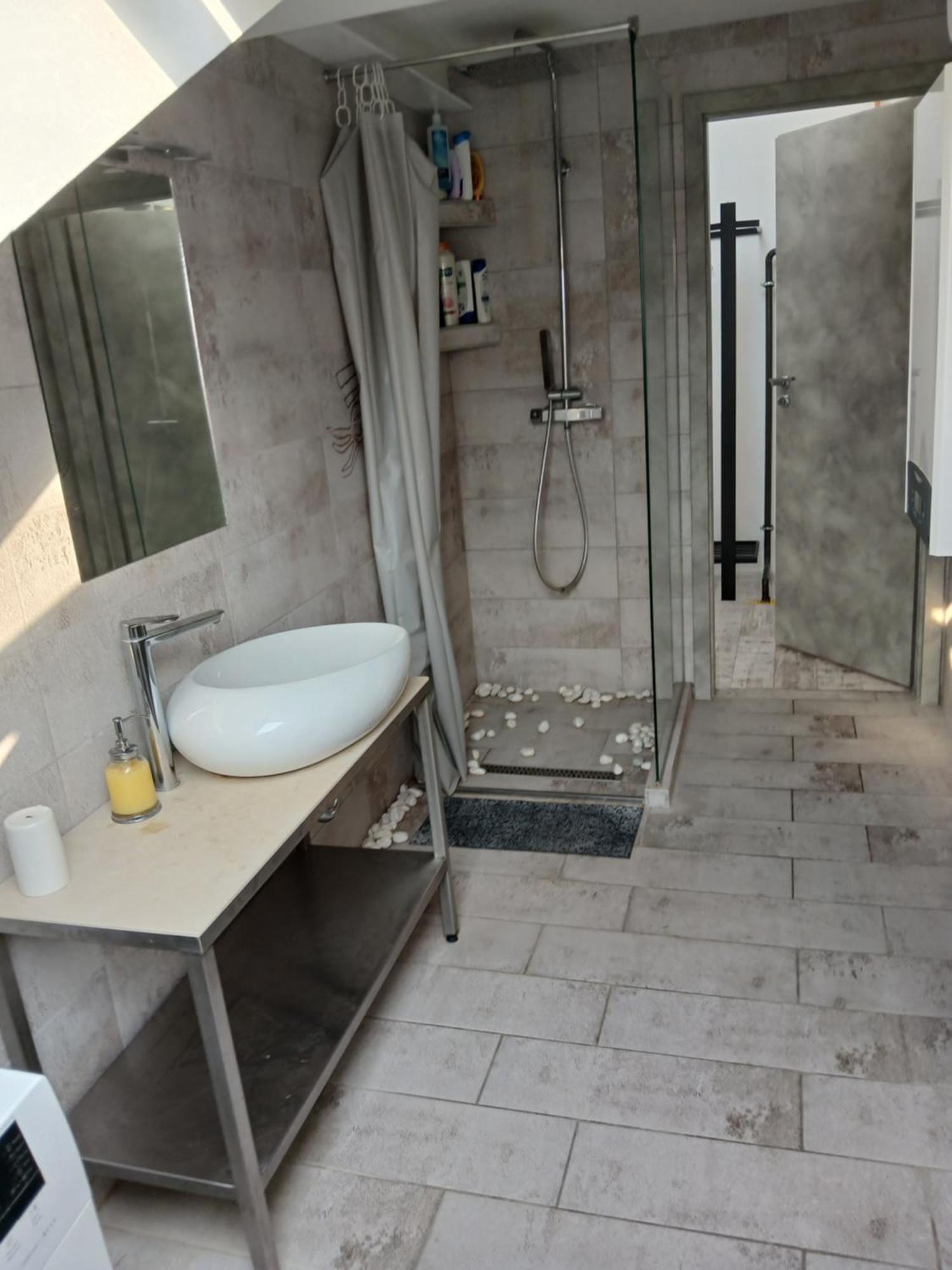 8X8 Tetoter Apartman Szeged Exterior photo